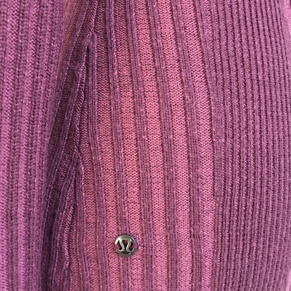 NWT LULULEMON FEELING BALANCED SWEATER - 6 or 8 - Picture 5 of 8